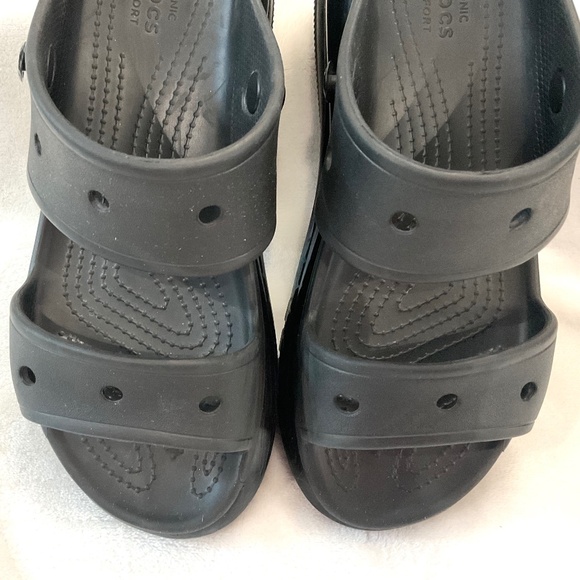 Black Crocs Mega Crush Chunky Platform Y2K Grunge Sandal Men— Sz 9 Wms Sz 11 - Picture 6 of 15